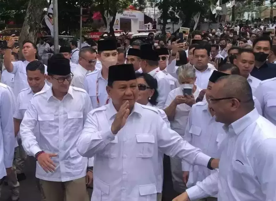 Ketum Prabowo Subianto dan Wakil Ketua Dewan Pembina Partai Gerindra Sandiaga Salahuddin Uno di acara HUT ke-15 Partai Gerindra di kantor DPP Partai Gerindra, Ragunan, Jakarta Selatan, Senin (6/2/2023).