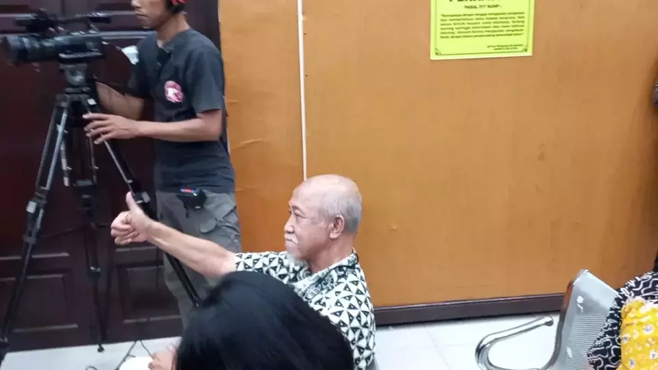 Ayah Baiquni Wibowo, Sunarjono di ruang sidang PN Jaksel, Jumat, 24 Februari 2023.