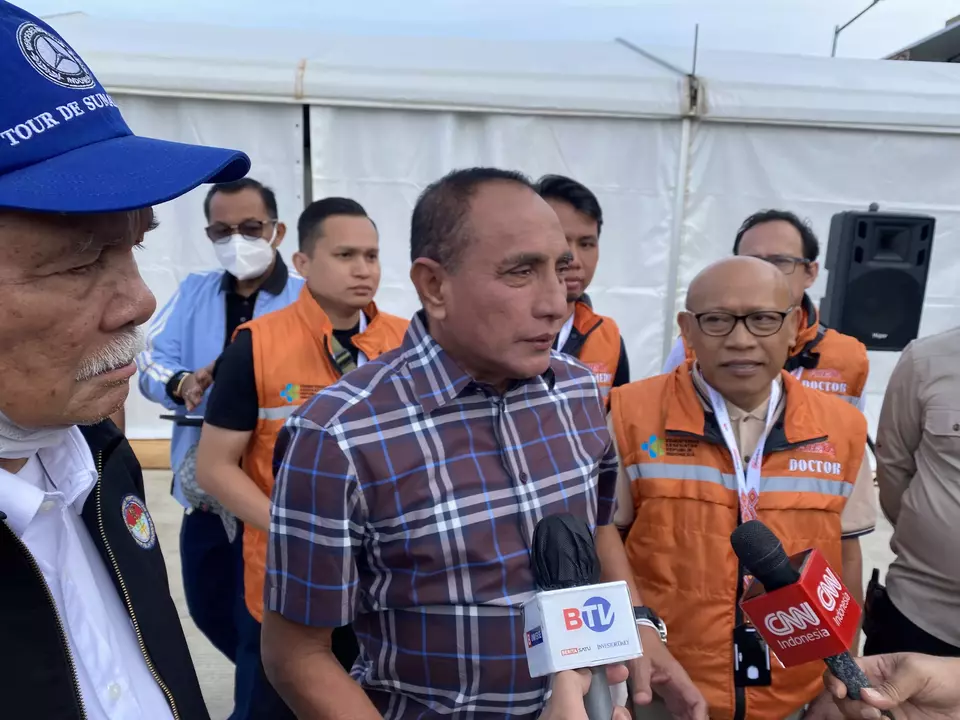 Gubernur Sumatera Utara Edy Rahmayadi saat meninjau venue F1 Powerboat Danau Toba 2023, Sabtu 25 Februari 2023.