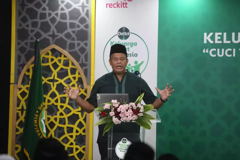 Marketing Director Reckitt Indonesia Rahul Bibhuti saat peluncuran Keluarga Sehat, Indonesia Kuat, di kantor Dewan Masjid Indonesia (DMI), di Jakarta, Jumat, 24 Maret 2024.