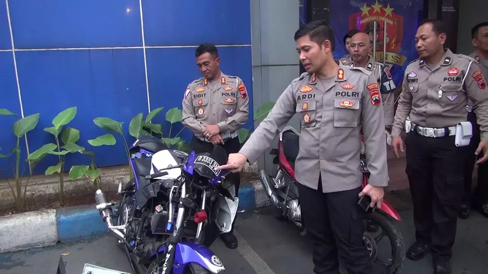Kecelakaan maut di Semarang. Motor pelaku tabrakan (15) yang menewaskan Vito Raditya (18), Sabtu 25 Maret 2023.