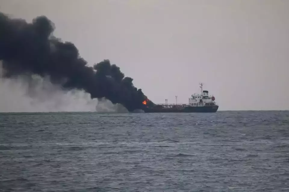 MT Christin, kapal pengangkut BBM Pertamina terbakar di dekat Depo Pertamina Ampenan, Kota Mataram, Nusa Tenggara Barat (NTB), Minggu, 26 Maret 2023.