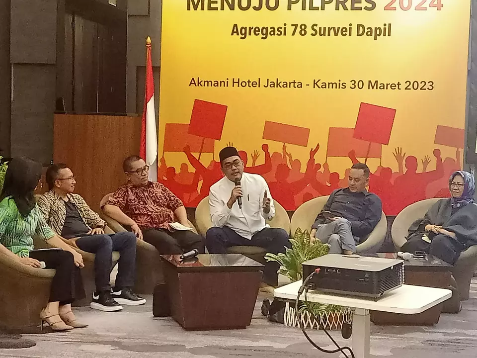 Waketum PKB Jazilul Fawaid di acara rilis survei opini publik bertajuk 