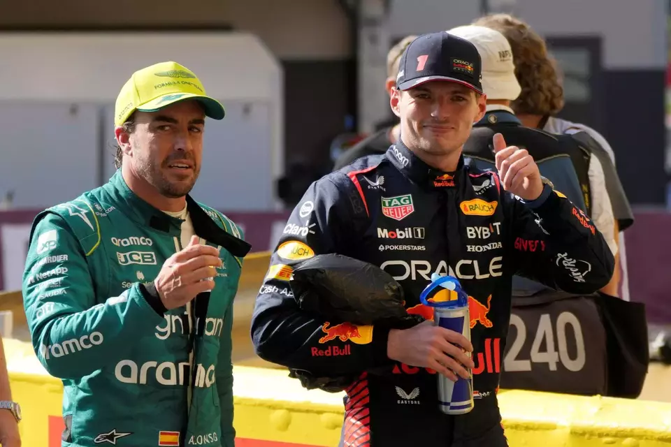 Max Verstappen dan Fernando Alonso.