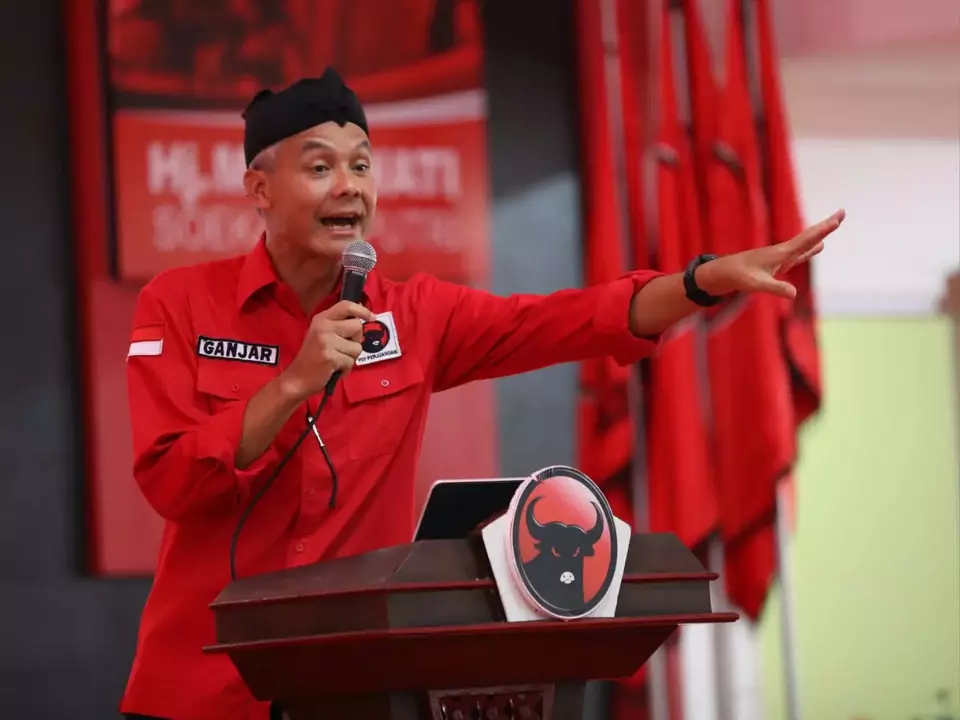 Bakal capres PDIP, Ganjar Pranowo di Kantor DPD PDIP Banten, Kota Serang, Banten, Sabtu, 27 Mei 2023).