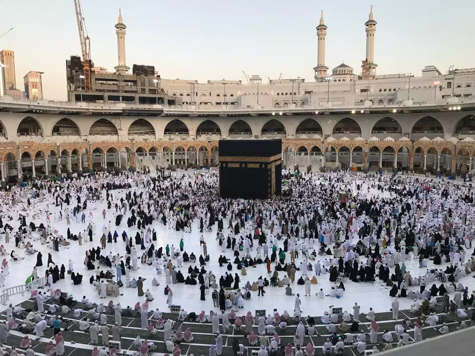 Sejarah Kota Makkah yang jadi tempat suci umat Islam seluruh dunia.