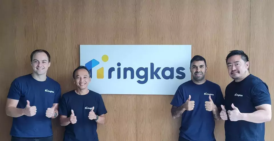 Co founders Ringkas (kiri-kanan): Ilya Kravtsov, Puguh Widyoko, Leroy Pinto, dan Yoko Simon