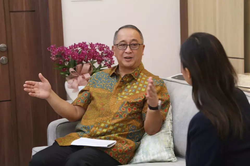 Direktur Utama Bank BNI Royke Tumilaar saat wawancara khusus dengan BTV di Jakarta, Rabu, 31 Mei 2023.
