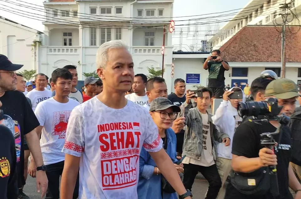 Calon presiden dari PDIP, Ganjar Pranowo melakukan kegiatan di Cirebon, Jawa Barat, Sabtu 3 Juni 2023.