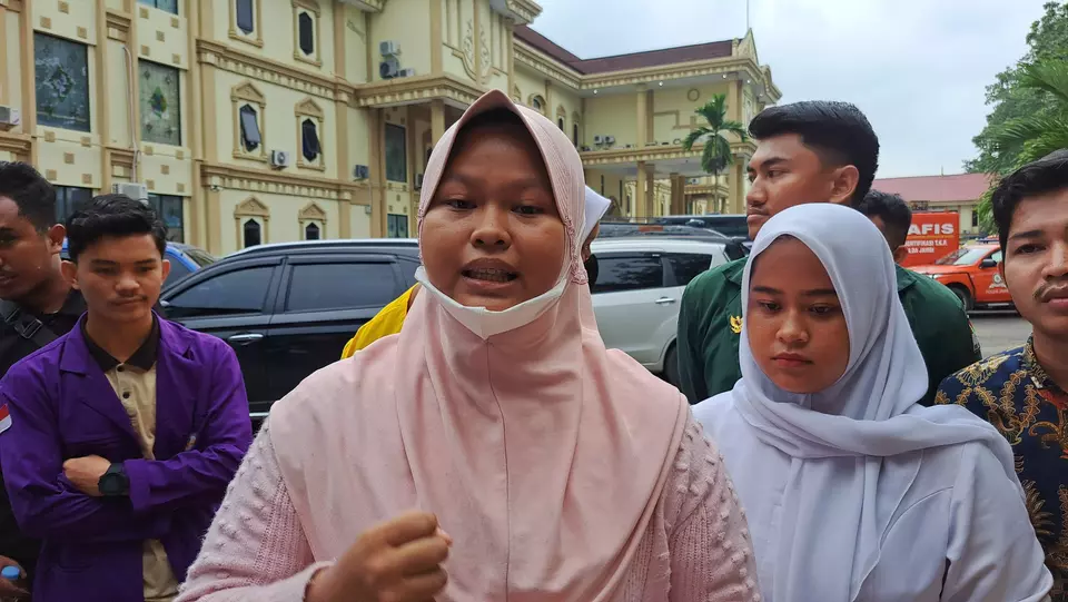 Syarifah Fadiyah Alkaff, siswi SMP yang dilaporkan Pemkot Jambi ke polisi.