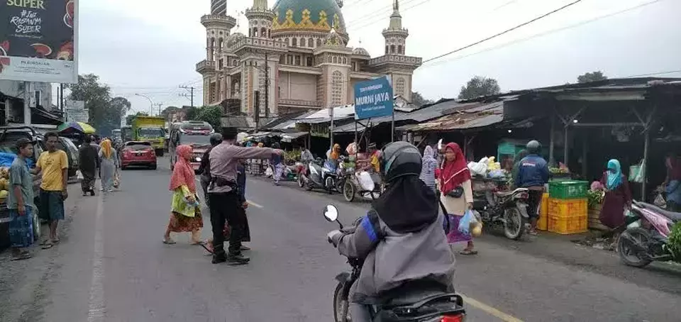 Suasana Pasar Tanah Merah di Kabupaten Bangkalan, Jawa Timur, Selasa, 20 Juni 2023