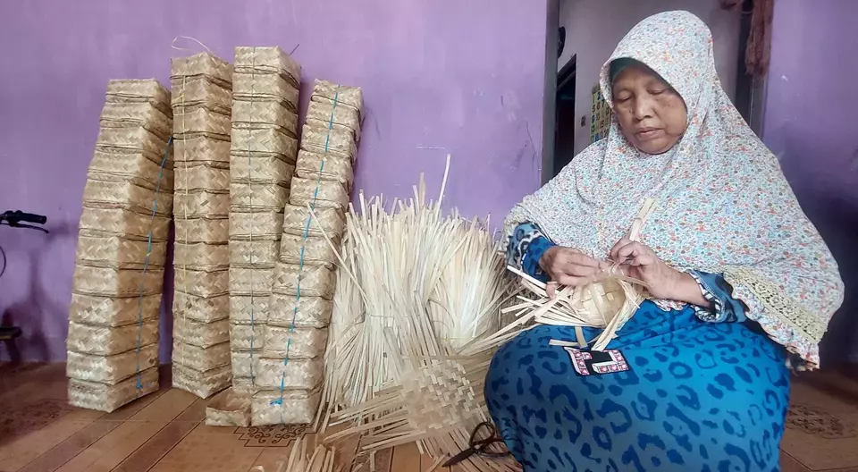 Perajin Besek Bambu Di Kudus Banjir Pesanan Jelang Iduladha 