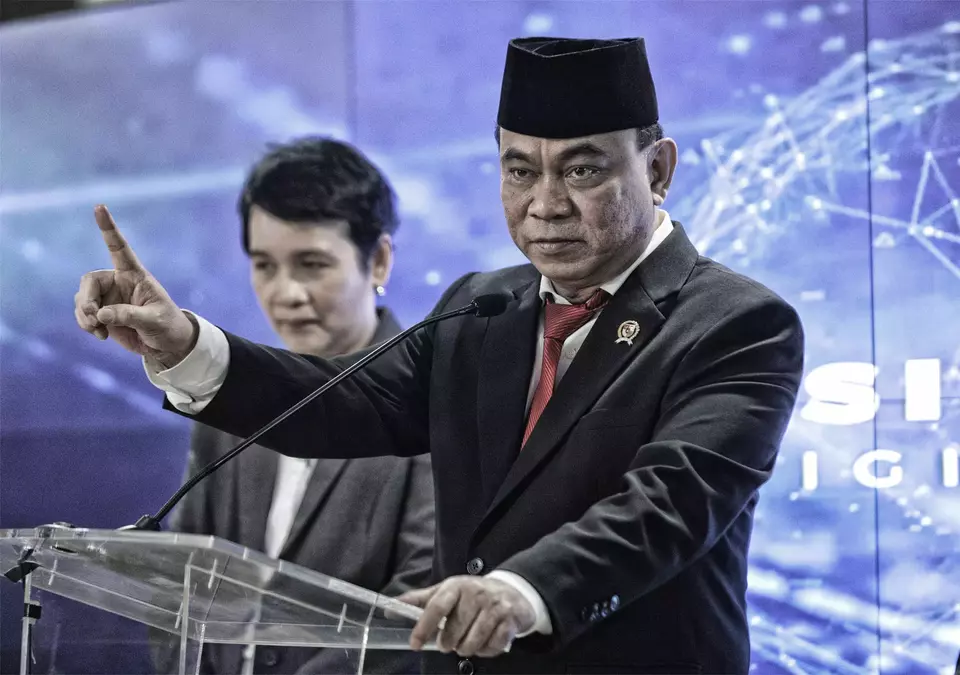 Menkominfo Budi Arie Yakin Proyek BTS 4G Rampung Tahun Ini