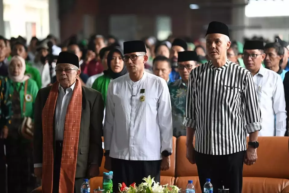 Bakal calon presiden (capres) PDIP Ganjar Pranowo bertemu dengan Ketua Bappilu PPP Sandiaga Uno di kediaman mantan Bupati Bogor, Rachmat Yasin di wilayah Bojonggede, Kabupaten Bogor.