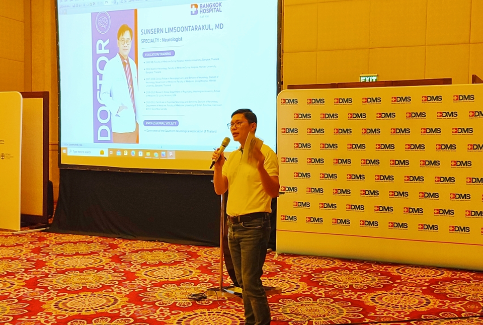 Co-Founder sekaligus CEO Kavacare, dr Eddy Wiria menilai industri kesehatan di Indonesia harus secepatnya berubah agar masyarakat lebih mempercayai dokter atau tenaga medis dan rumah sakit di Tanah Air.
