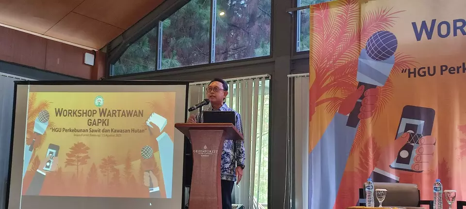 Ketua Umum Gabungan Pengusaha Kelapa Sawit (Gapki), Eddy Martono, dalam acara Workshop Wartawan Nasional 2023 dengan tema HGU Perkebunan Sawit dan Kawasan Hutan, Rabu 23 Agustus 2023.