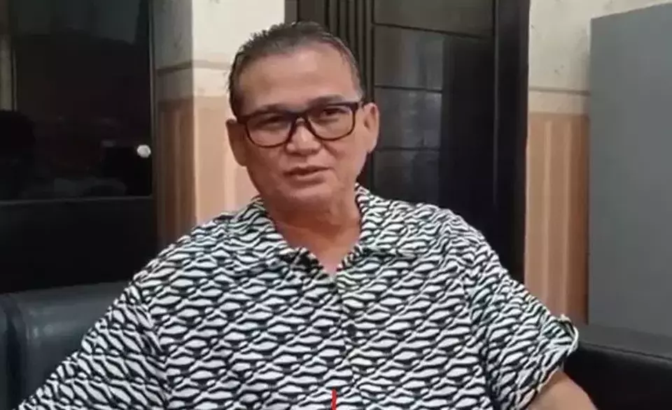 Direktur Umum Perumdam Tirta Mukti Cianjur Ahmad Akbar, berbicara terkait pamer kekayaan yang dilakukan karyawannya, Jumat 25 Agustus 2023.