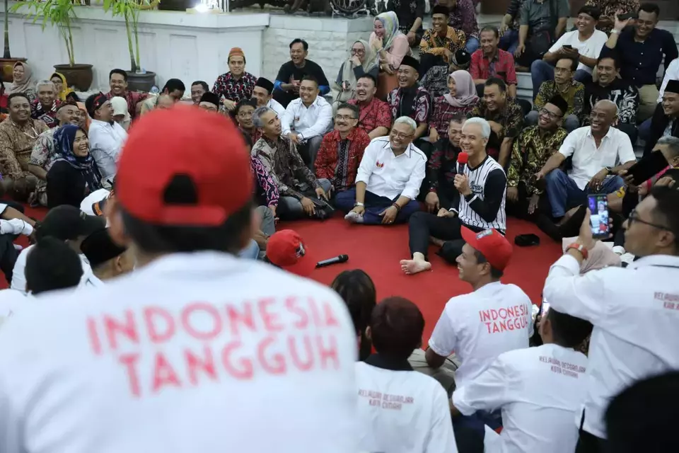 Dikunjungi Ratusan Relawan Desa, Ganjar Minta Kepala Desa Jaga Integritas