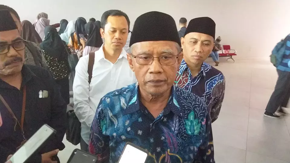 Ketua Umum PP Muhammadiyah Haedar Nashir seusai memberikan kuliah umum di kampus UII Yogyakarta, Kamis, 7 September 2023.