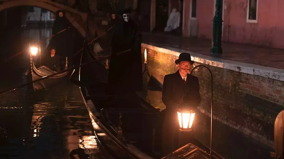 A Haunting in Venice (2023).