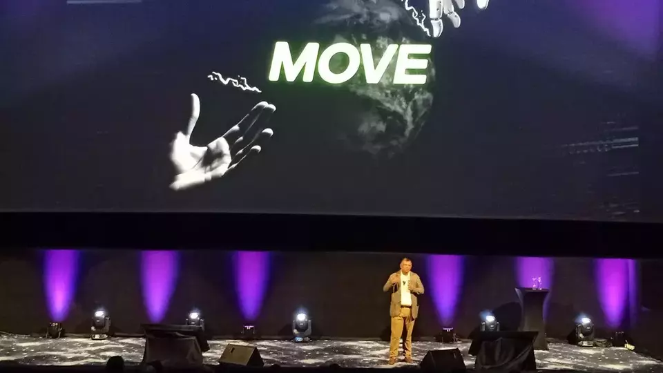 Co-founder dan CEO Capital A, Tony Fernandes, dalam acara peluncuran Move Digital yang berlangsung di Pavilion, Kuala Lumpur, Malaysia, Senin, 18 September 2023.