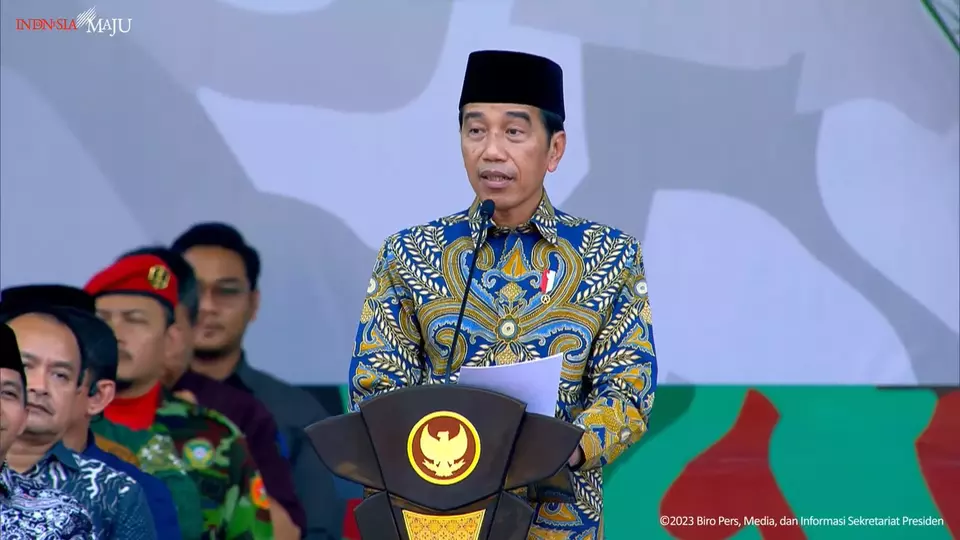 Presiden Jokowi saat membuka Apel Akbar Komando Kesiapsiagaan Angkatan Muda (Kokam) Pemuda Muhammadiyah di Solo, Rabu, 20 September 2023.