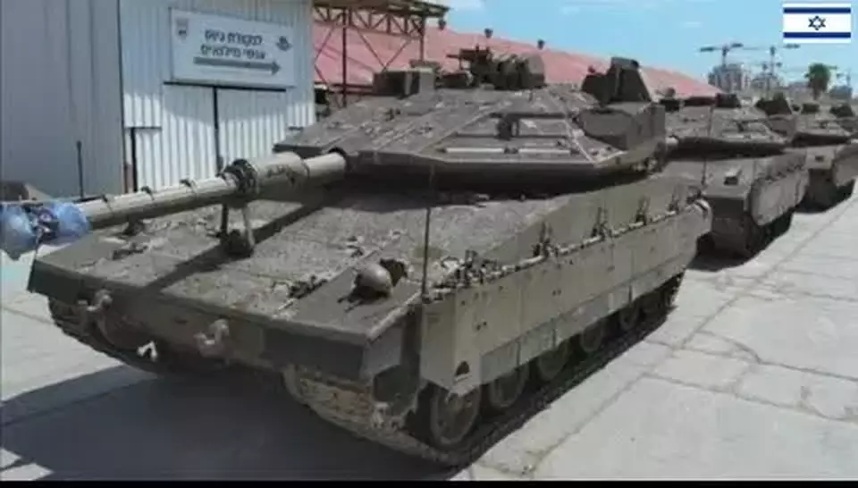Israel Luncurkan Tank Canggih dengan AI dan Sensor