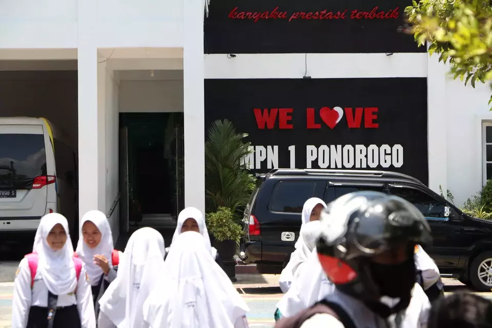 SMPN 1 Ponorogo, Jawa Timur.
