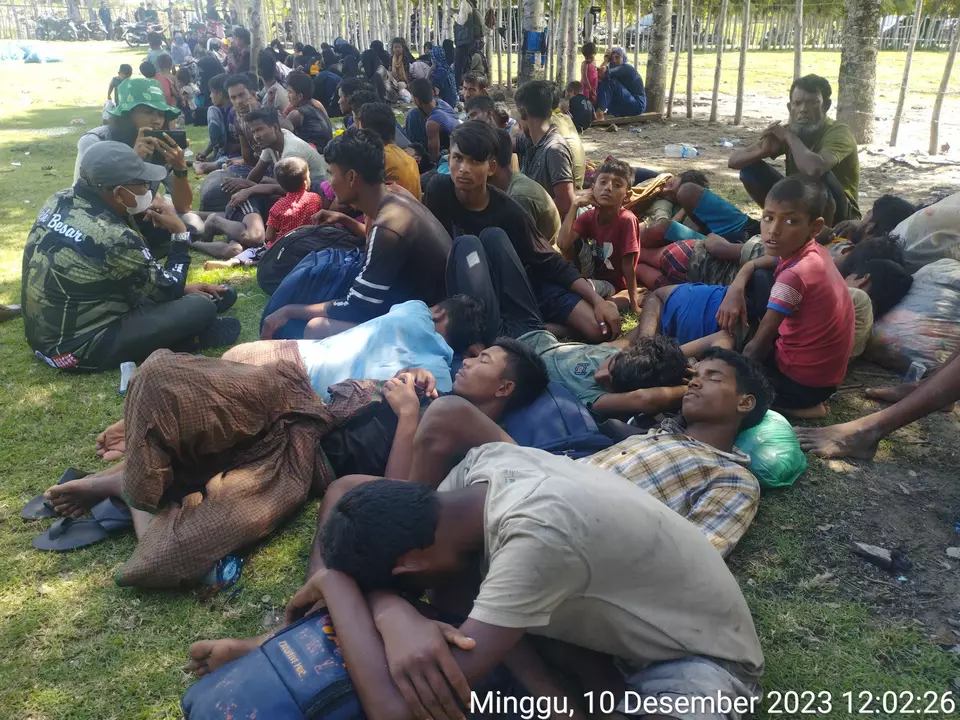 Sebanyak 135 etnis Rohingya kembali mendarat di Blang Ulam, Desa Lamreh, Aceh Besar, Minggu, 10 Desember 2023, pukul 03.00 WIB.