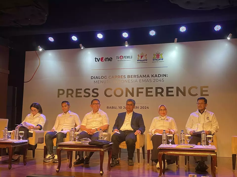 Press Conference acara Dialog Capres Bersama Kadin: Menuju Indonesia Emas 2045