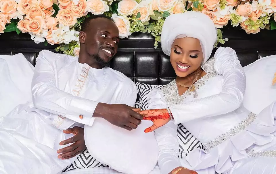 Sadio Mane dan Aisha Tamba