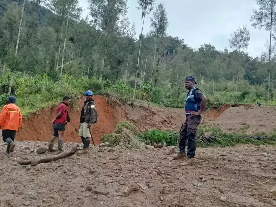 Bencana longsor di Intan Jaya, Papua Tengah, mengakibatkan empat warga dilaporkan hilang. Rabu, 7 Februari 2024.