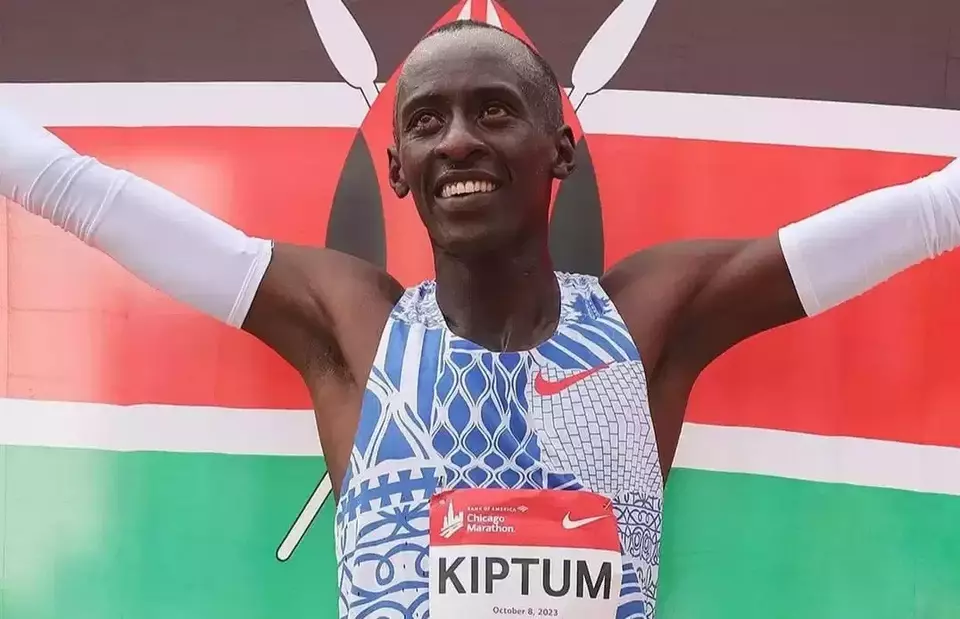 Atlet Kenya yang memegang rekor dunia dalam lari maraton putra, Kelvin Kiptum (24), meninggal dunia dalam kecelakaan lalu lintas, Minggu, 11 Februari 2024