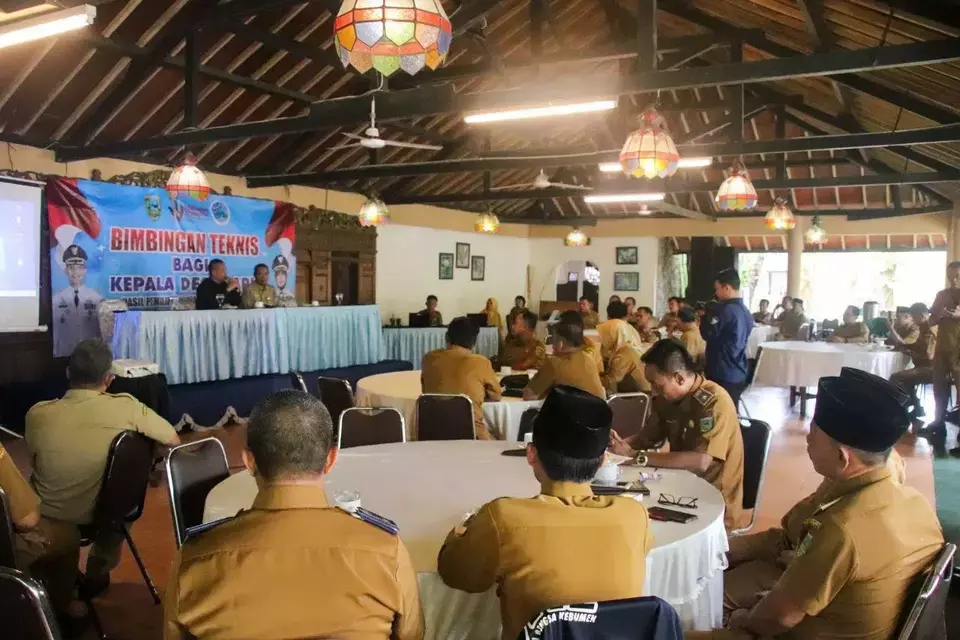 Ketua RT dan RW di Kabupaten Kebumen, Jawa Tengah, akan mendapat dana insentif dari Pemerintah Kabupaten (Pemkab) Kebumen, Jumat, 23 Februari 2024.