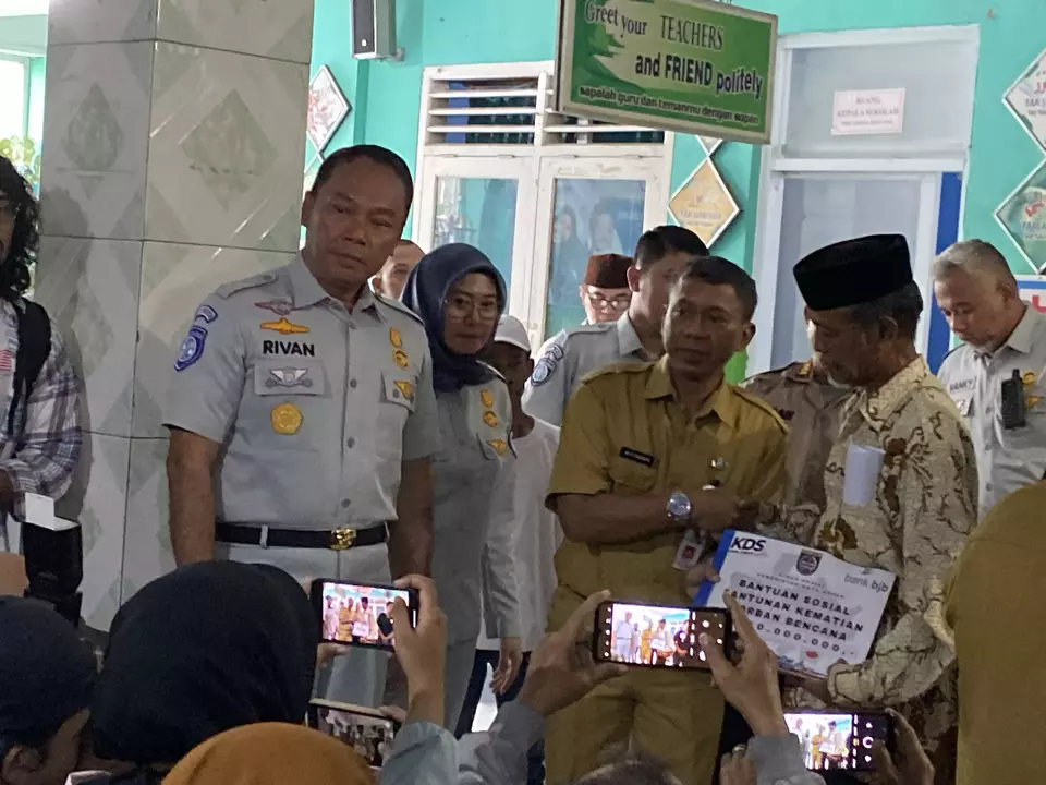 Jasa Raharja Beri Santunan Rp 50 Juta Untuk Korban Kecelakaan SMK ...