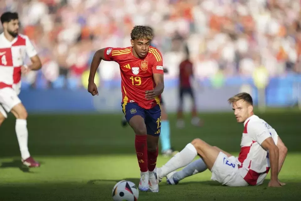 Lulus Ujian Sekolah, Lamine Yamal Kini Bisa Fokus Bela Spanyol di Euro 2024
