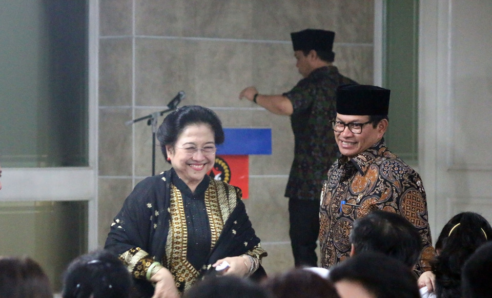 Megawati Ingatkan Peran Ibu Sebagai Pengendali Keluarga