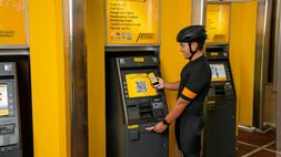 Laba Maybank Indonesia (BNII) Melesat 265%