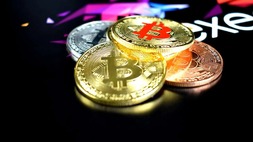 Pasar Kripto Terus Koreksi, Bitcoin Keluar dari Zona US$ 23 Ribu