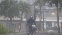 BMKG: Hujan Melanda Mayoritas Kota Besar di Hari Lebaran
