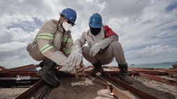 Perusahaan Ini Buka Program Beasiswa Bagi Mahasiswa di sekitar Kawasan Industri & Tambang