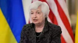 Menteri Keuangan Amerika Serikat (AS) Janet Yellen dan Perdana Menteri Ukraina Denys Shmyhal berbicara kepada pers setelah mengadakan pertemuan bilateral di Gedung Departemen Keuangan AS di Washington, D.C., AS pada 13 April 2023. (Foto: Ken Cedeno / Reuters)