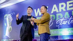 Brand Amabasador Affilio Raffi Ahmad (kiri) dan CEO Affilio  Agus Nugroho (kanan). (Foto: Dok.PR)
