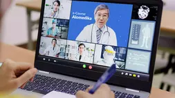 E-Course Alomedika Bantu Tingkatkan Keterampilan Medis Dokter di Daerah Terpencil