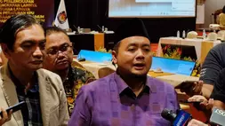 Komisioner Komisi Pemilihan Umum Republik Indonesia Mochammad Afifuddin usai uji publik rancangan PKPU, di Hotel Grand Mercure Jakarta, Sabtu (27/5/2023).