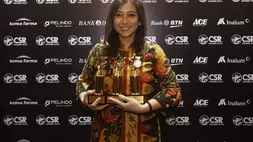 Vice President CSR BRI Dinne Shovia Tresna Amalia dalam ajang B-Universe CSR Award 2023 di Hotel Mulia, Jakarta, Rabu (31/5/2023) malam. (David Gita Roza/B-Universe)