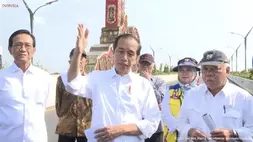 Presiden Joko Widodo atau Jokowi meresmikan Jembatan Kretek II di Kawasan Pantai Depok Kalurahan Parangtritis Kapanewon Kretek, Bantul, Daerah Istimewa Yogyakarta (DIY), Senin (2/6/2023) sekitar pukul 09.00 WIB. (Youtube Sekretariat Presiden)