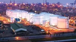 Pabrik AKR Corporindo (AKRA). (Foto: Istimewa)