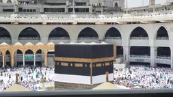 Ibadah haji dan umrah.