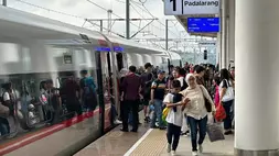 Penumpang Kereta Cepat Whoosh mengalami peningkatan. (Foto KCIC)